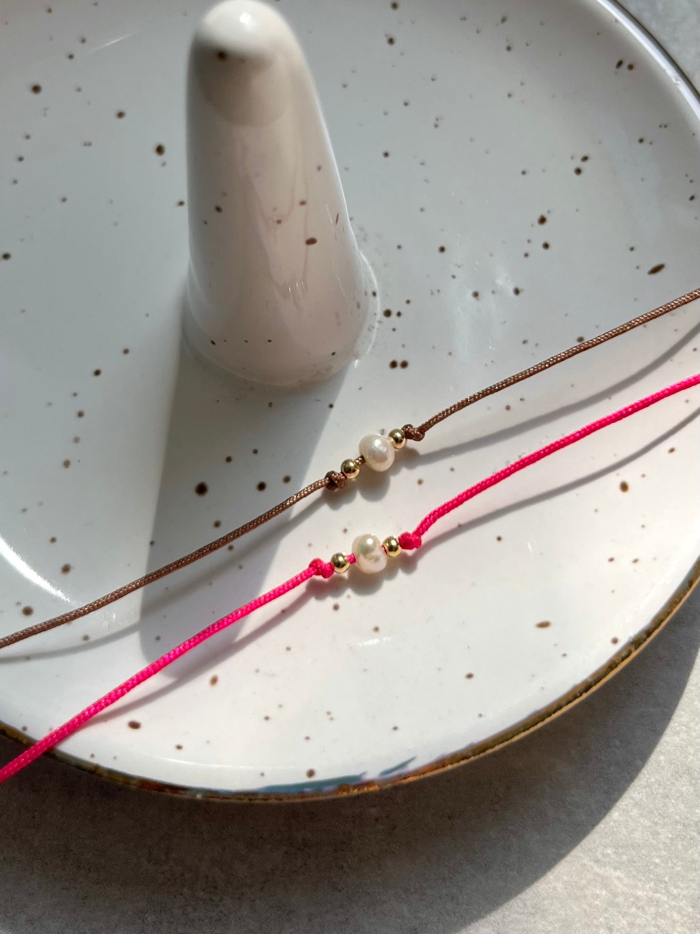 Bracelet Cordon - Perle d'eau douce (Rose)